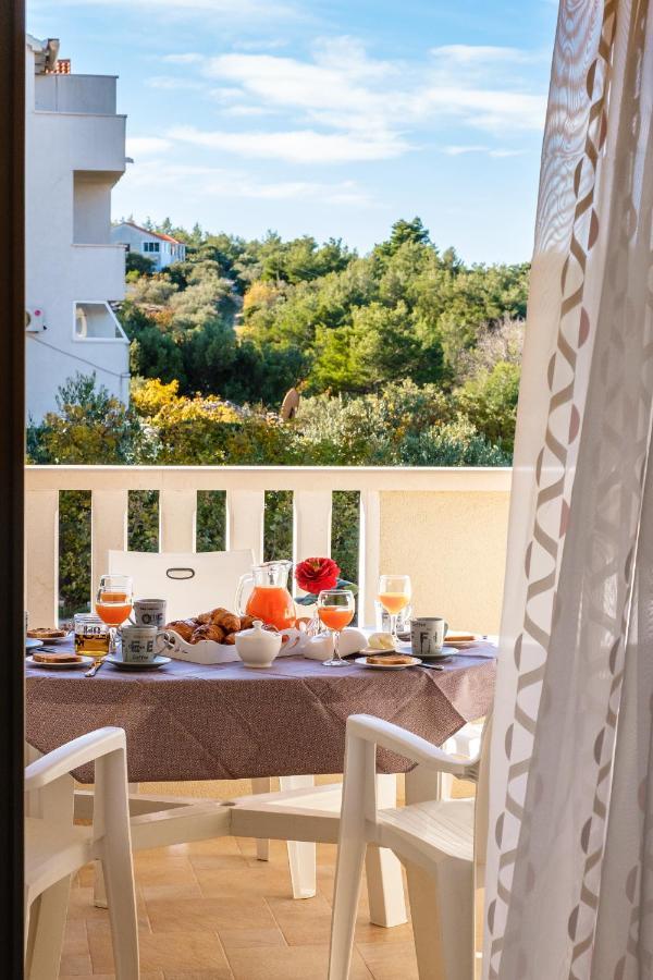 Apartment Ankora Supetar